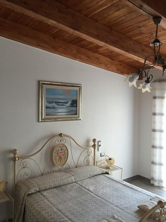 B&B Terre Del Sinis Cabras Ngoại thất bức ảnh